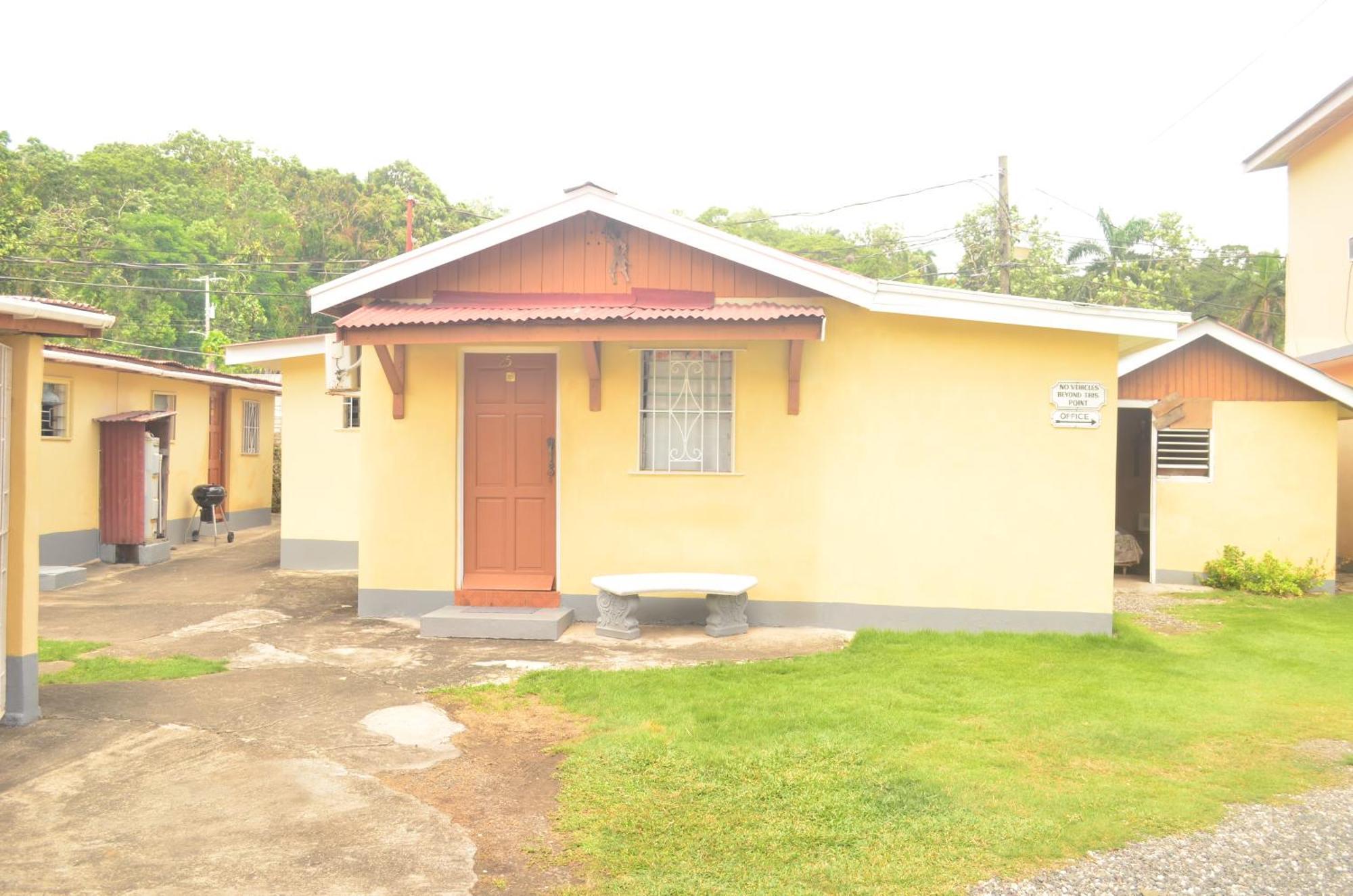 Little Shaw Park Guest House Ocho Rios Kültér fotó