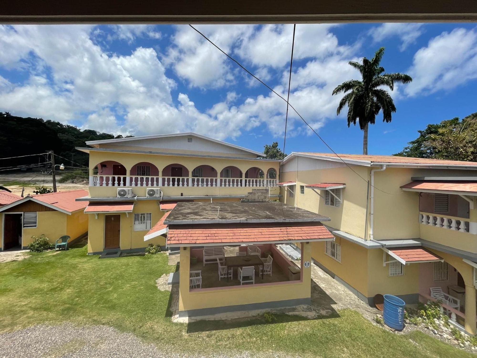 Little Shaw Park Guest House Ocho Rios Kültér fotó