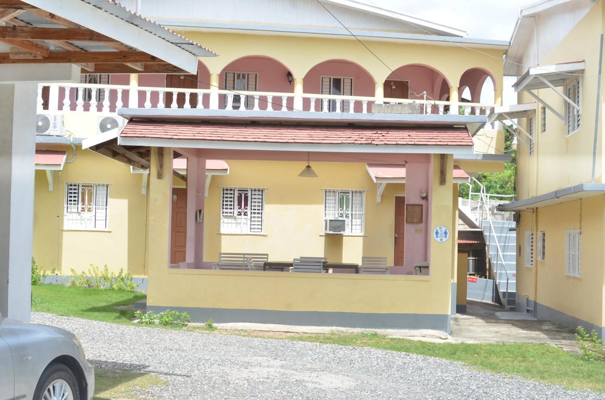 Little Shaw Park Guest House Ocho Rios Kültér fotó