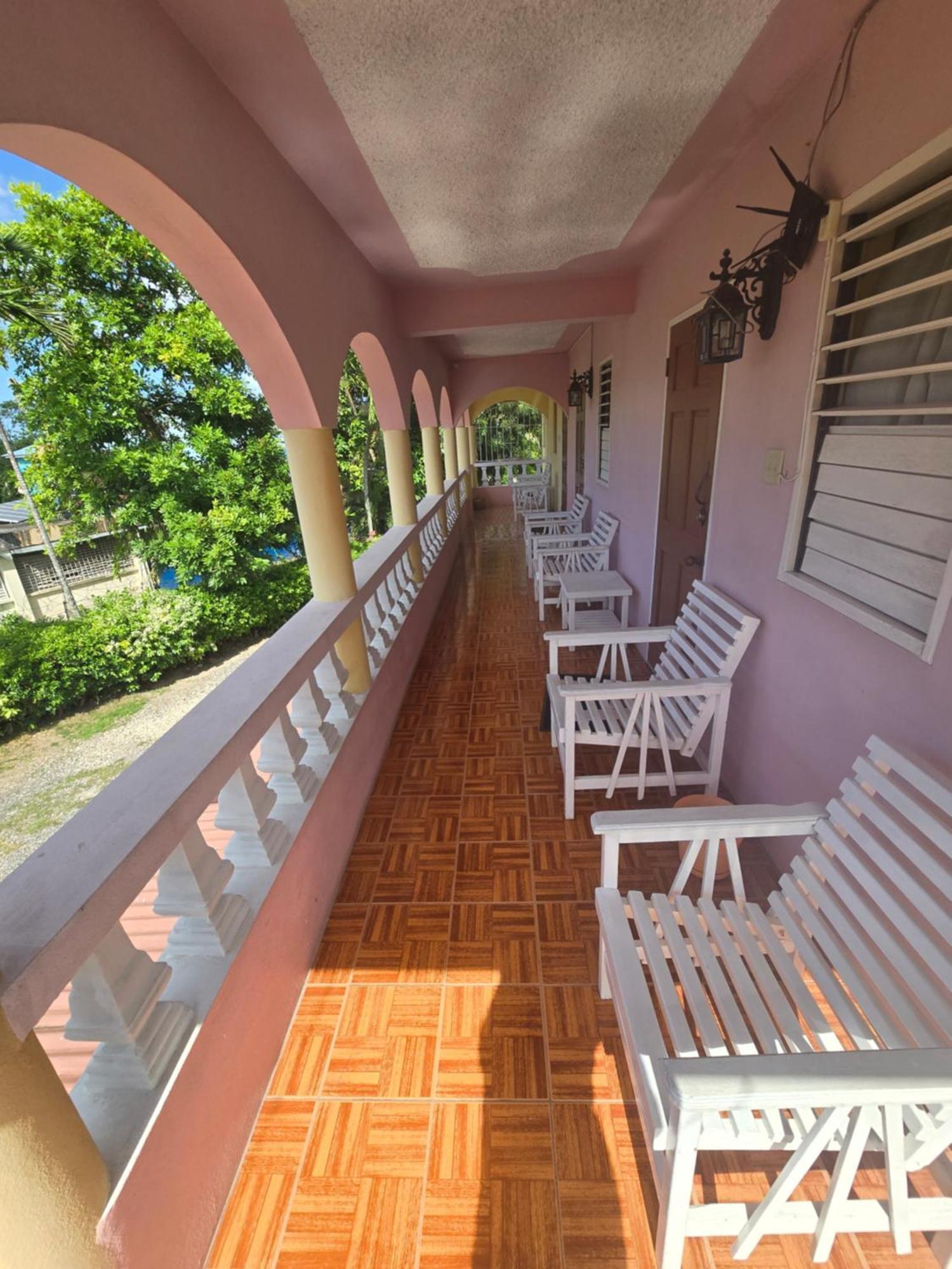 Little Shaw Park Guest House Ocho Rios Kültér fotó
